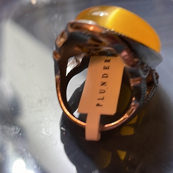 Plunder Faux Stone & Marcasite Ring size 6 NWT - Picture 3 of 5